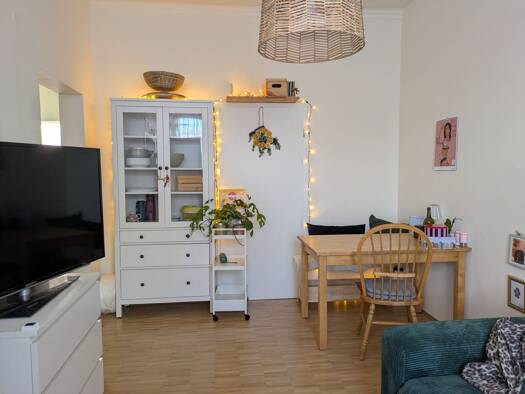 Wohnung zur Miete 920 € 3 Zimmer 52 m² Geschoss 1/4 frei ab 10.02.2026 Bad Cannstatt Stuttgart 70372