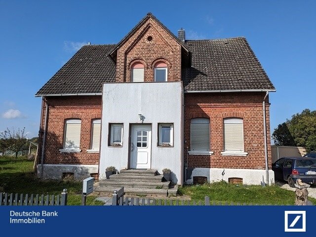 Einfamilienhaus zum Kauf 225.000 € 5 Zimmer 167 m²<br/>Wohnfläche 1.724 m²<br/>Grundstück Holzhausen Bad Salzuflen 32107