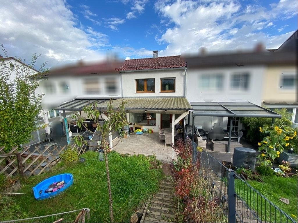 Reihenmittelhaus zum Kauf 325.000 € 4,5 Zimmer 90 m²<br/>Wohnfläche 127 m²<br/>Grundstück Schorndorf - Innenstadt Schorndorf 73614