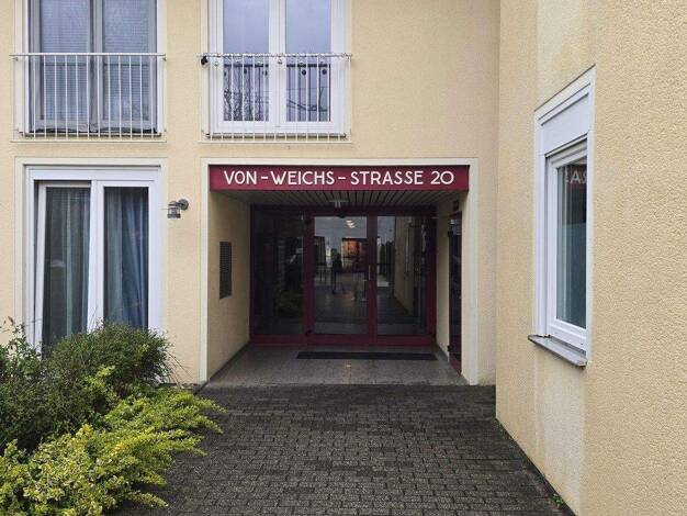 Studio zur Miete 400 € 1 Zimmer 20 m² 1. Geschoss frei ab 01.04.2026 Von-Weichs-Str.20 Endenich Bonn 53121