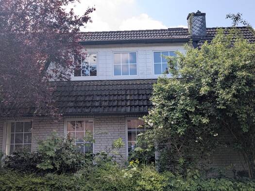 Haus zum Kauf 225.000 € 5 Zimmer 165 m² 427 m² Grundstück frei ab sofort Faßberg 29328