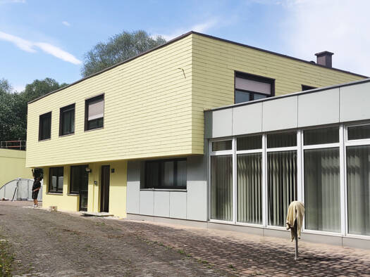 Haus zum Kauf 550.000 € 10 Zimmer 373 m² 2.000 m² Grundstück Zeltweg 8740
