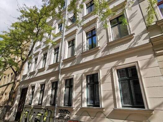 Wohnung zum Kauf 129.000 € 2 Zimmer 60 m² 3. Geschoss Ludwigstraße 73 Neustadt-Neuschönefeld Leipzig 04315