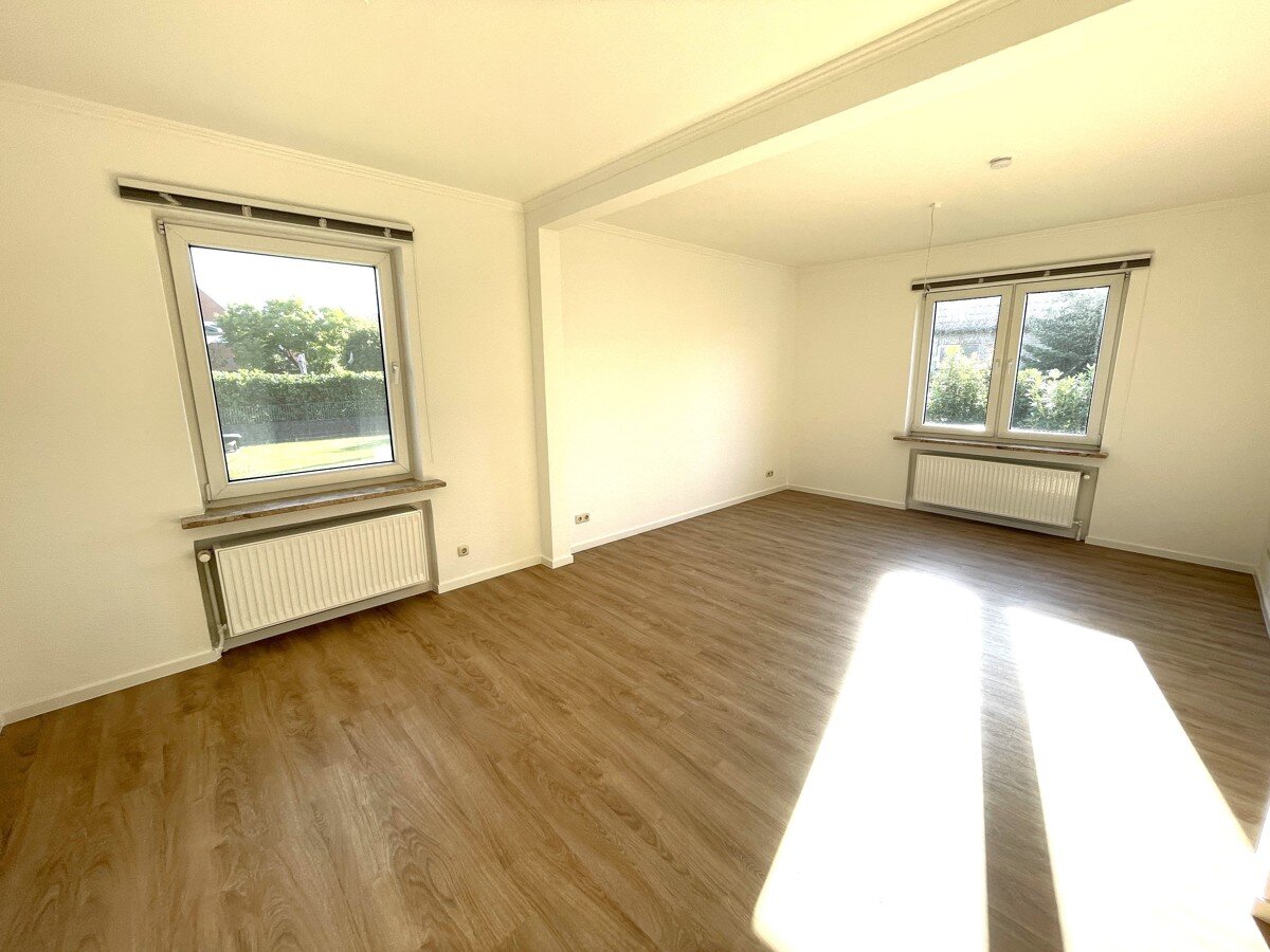 Wohnung zur Miete 950 € 4 Zimmer 134,7 m²<br/>Wohnfläche EG<br/>Geschoss Wiefelstede Wiefelstede 26215