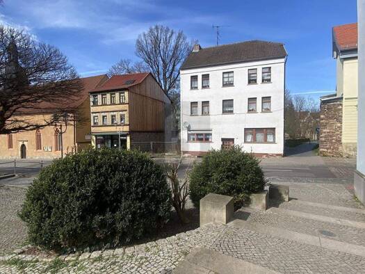 Mehrfamilienhaus zum Kauf als Kapitalanlage geeignet 330.000 € 10 Zimmer 330 m² 500 m² Grundstück Eisenach 99817