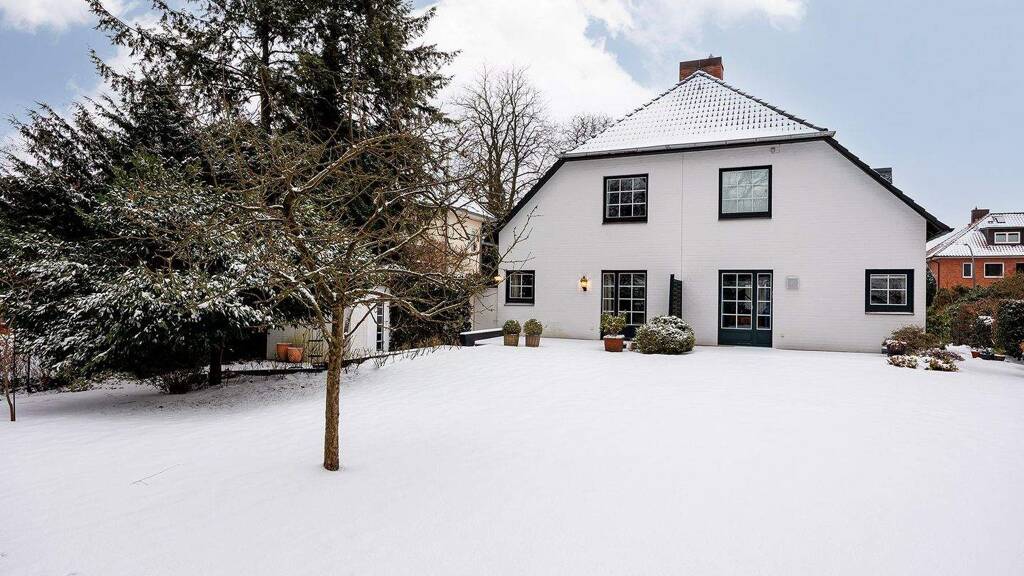 Doppelhaushälfte zum Kauf 895.000 € 4 Zimmer 123 m² 513 m² Grundstück Wellingsbüttel Hamburg 22391