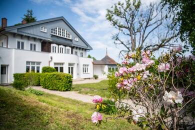 Villa zum Kauf 2.800.000 € 11 Zimmer 530 m² 2.130 m² Grundstück Bad Tölz Bad Tölz 83646