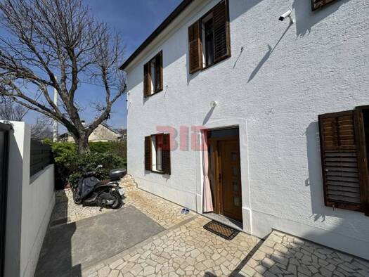Haus zum Kauf 249.000 € 4 Zimmer 100 m² Bakar