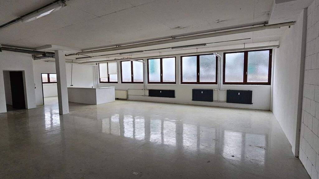 Bürokomplex zur Miete provisionsfrei 2 Zimmer 160 m² Bürofläche Düsseldorfer Straße. 18 Waiblingen 71332