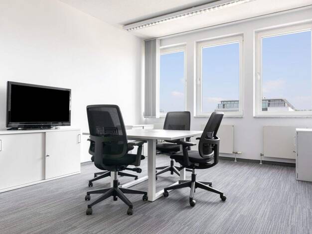 Bürofläche zur Miete provisionsfrei 1.265 m² Bürofläche Feringastrasse 6 München 85774
