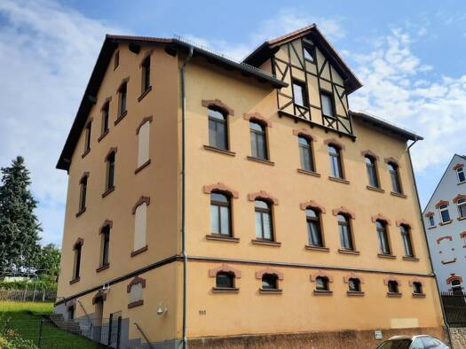 Wohnung zur Miete 640 € 6 Zimmer 123 m² frei ab sofort Straße der Befreiung 111 Reinsdorf 08141