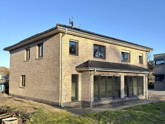 Doppelhaushälfte zum Kauf 378.110 € 4 Zimmer 121 m² 333 m² Grundstück Wiefelstede 26215