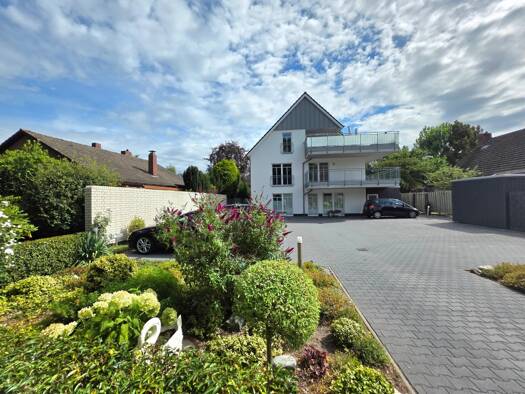 Wohnung zur Miete 950 € 2 Zimmer 95,2 m² 1. Geschoss Kreyenbrück Oldenburg 26133