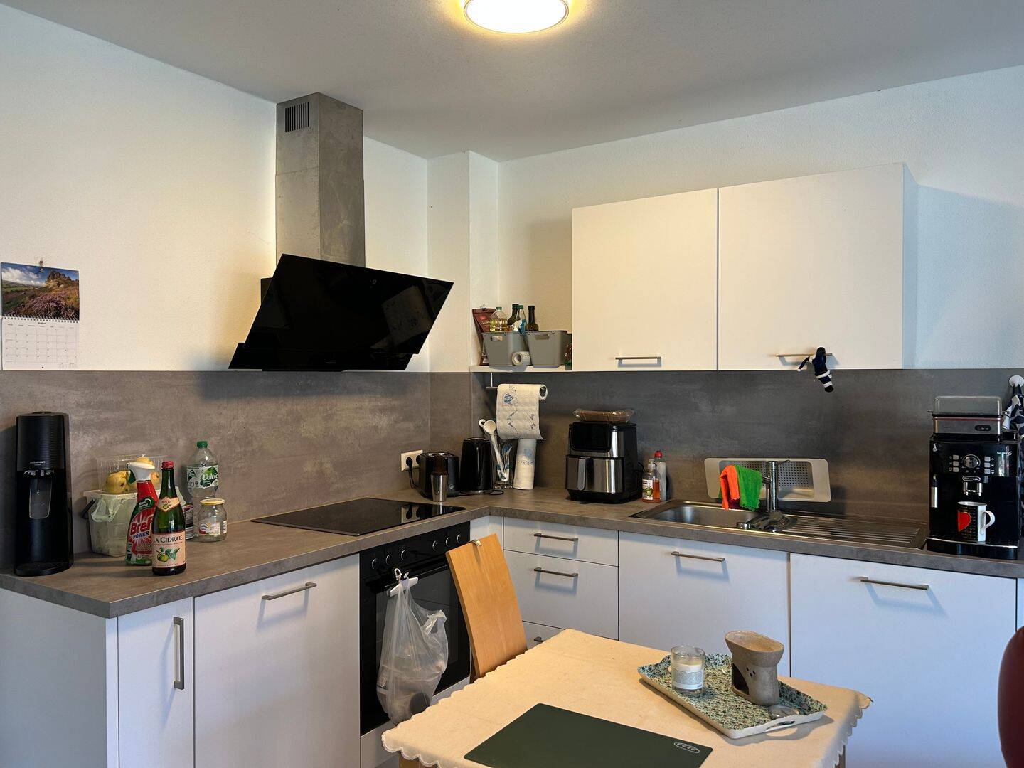 Immobilie in Königsfeld im Schwarzwald - Stilvoll Wohnen – Park 7: Charmante 1-Zimmer-Wohnung mit Balkon und Stellplatz im Herzen von Königsfeld  - Bild 2