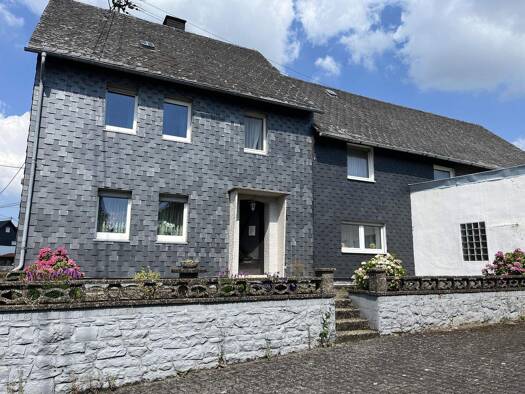 Einfamilienhaus zum Kauf 120.000 € 8 Zimmer 160 m² 1.196 m² Grundstück Neunkhausen 57520