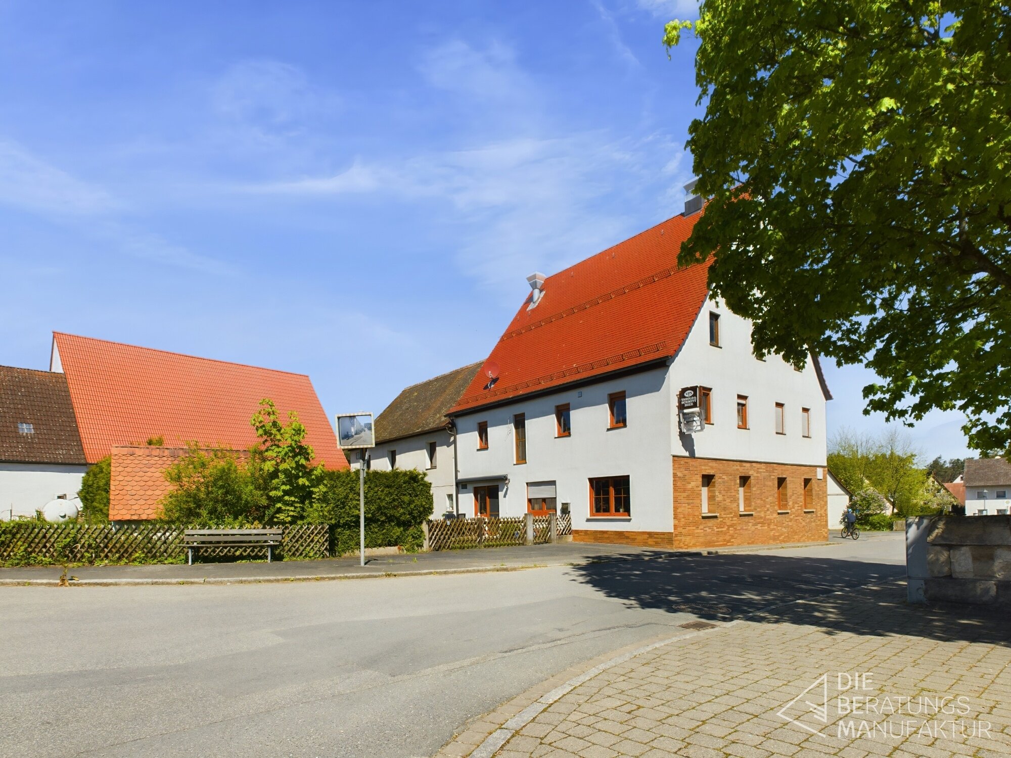 Mehrfamilienhaus zum Kauf 700.000 € 9 Zimmer 110 m²<br/>Wohnfläche 1.100 m²<br/>Grundstück Bullach Lauf an der Pegnitz 91207