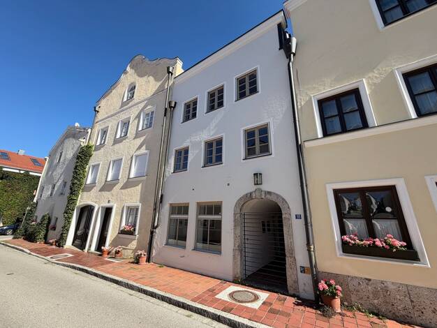 Stadthaus zum Kauf provisionsfrei 639.000 € 5 Zimmer 232 m² frei ab sofort Huterergasse 12 Mühldorf Mühldorf a.Inn 84453