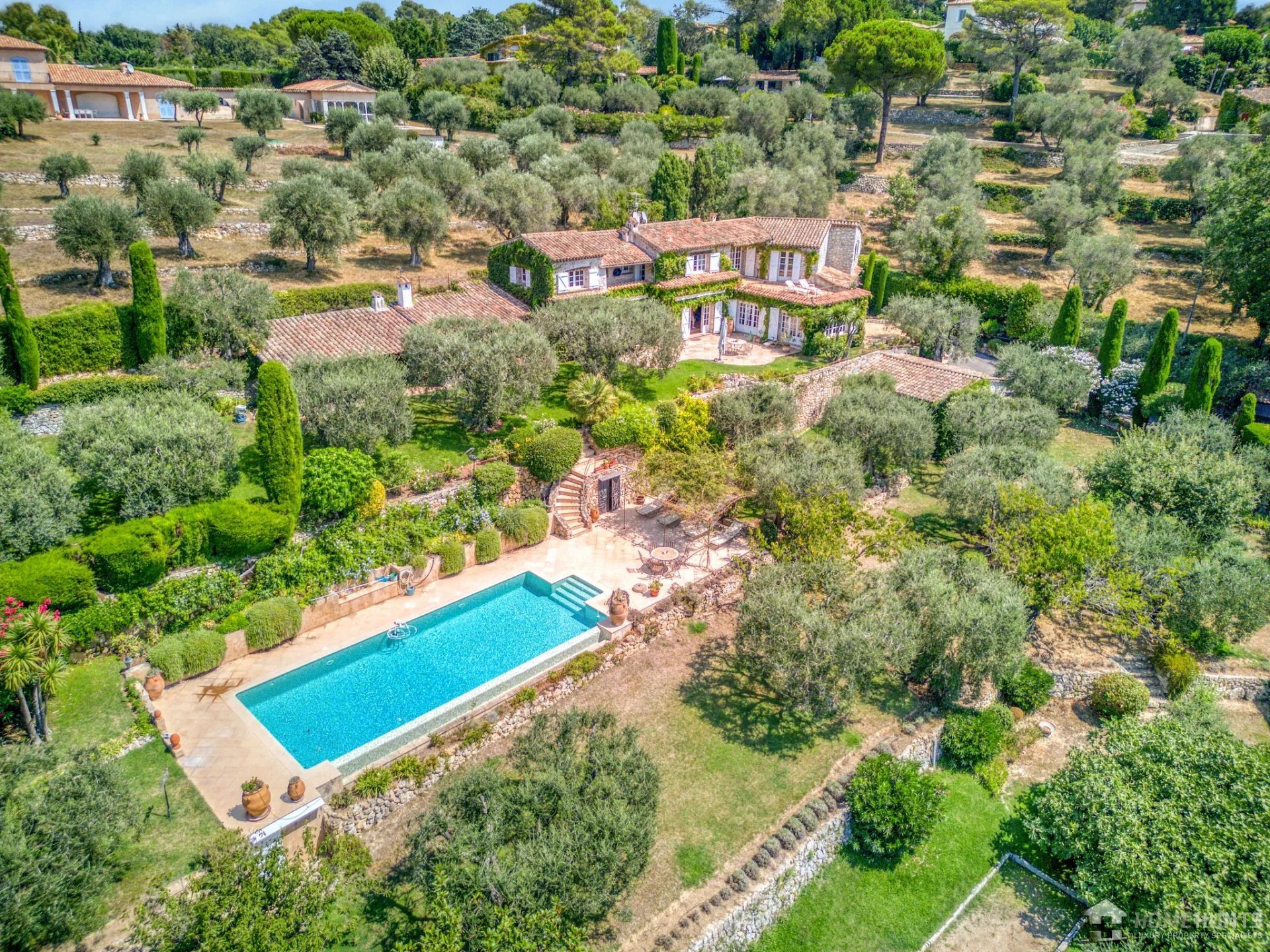 Einfamilienhaus zum Kauf 4.450.000 € 7 Zimmer 325 m²<br/>Wohnfläche 3.300 m²<br/>Grundstück MOUGINS 06250