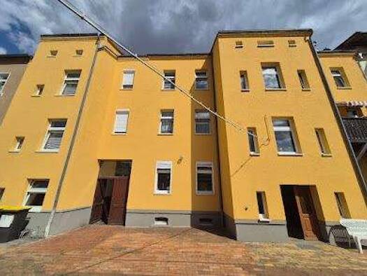 Mehrfamilienhaus zum Kauf 257.000 € 705 m² 860 m² Grundstück frei ab sofort Lindenthal Leipzig 04158