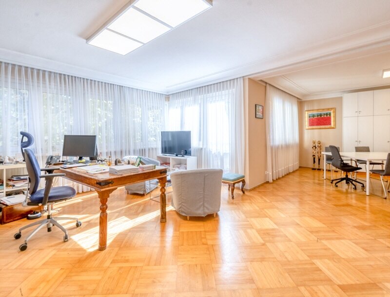 Einfamilienhaus zum Kauf 1.090.000 € 6 Zimmer 288 m²<br/>Wohnfläche 351 m²<br/>Grundstück Straßwalchen 5204