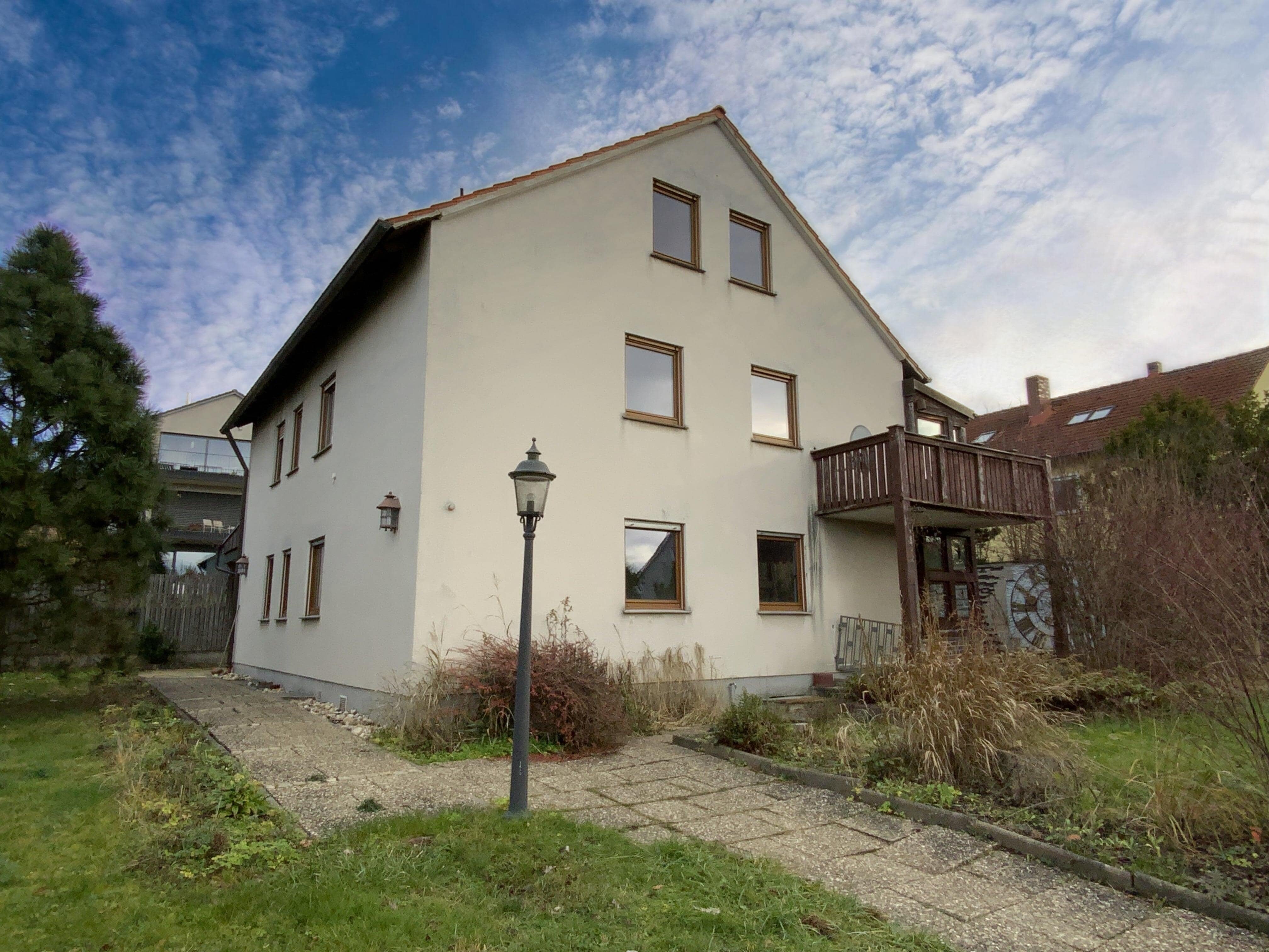 Einfamilienhaus zum Kauf 380.000 € 9 Zimmer 173 m²<br/>Wohnfläche 953 m²<br/>Grundstück Memmelsdorf Memmelsdorf 96117