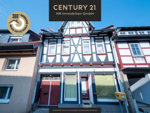 Reihenmittelhaus zum Kauf 155.000 € 14 Zimmer 286 m² 425 m² Grundstück frei ab sofort Salzderhelden SalzderHelden 37574