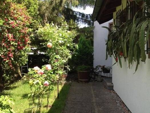 Haus zum Kauf 1.100.000 € 6 Zimmer 150 m² 230 m² Grundstück Hadern München 80689