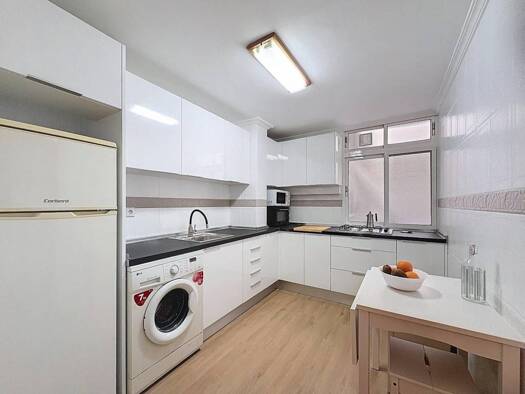 Wohnung zur Miete 990 € 2 Zimmer 60 m² 2. Geschoss Málaga 29006