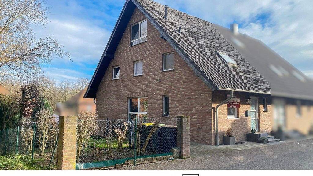 Doppelhaushälfte zum Kauf 379.000 € 6 Zimmer 135,2 m² 323 m² Grundstück Marienberg Übach-Palenberg / Marienberg 52531