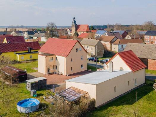 Mehrfamilienhaus zum Kauf provisionsfrei 249.000 € 11 Zimmer 244,1 m² 2.500 m² Grundstück Grabo Jessen (Elster) 06917