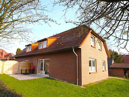 Doppelhaushälfte zum Kauf 249.000 € 5 Zimmer 112 m² 455 m² Grundstück Hohenkirchen Hohenkirchen/Wiarden 26434