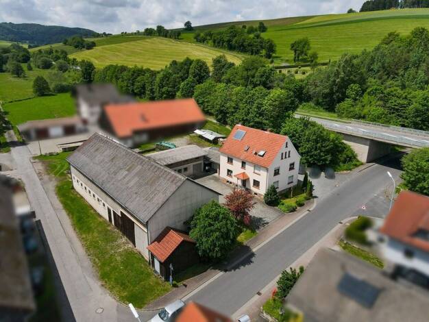 Mehrfamilienhaus zum Kauf 275.000 € 9 Zimmer 219 m² 1.579 m² Grundstück Brand Hilders 36115