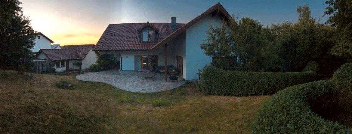 Mehrfamilienhaus zum Kauf 650.000 € 10 Zimmer 322 m²<br/>Wohnfläche 1.330 m²<br/>Grundstück Neustadt Neustadt (Wied) 53577