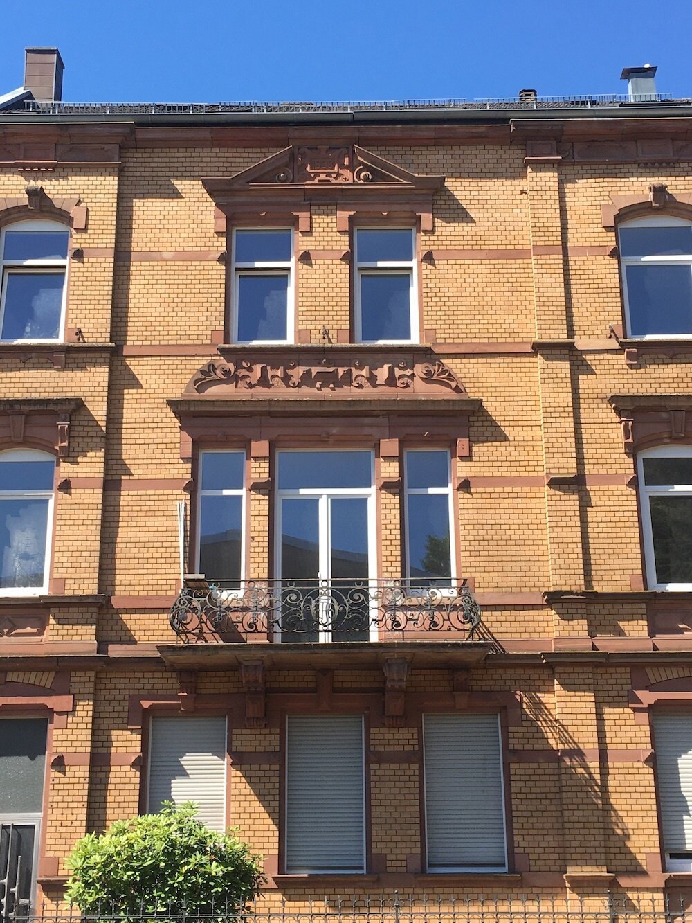 Wohnung zum Kauf provisionsfrei 190.000 € 4 Zimmer 127 m²<br/>Wohnfläche 2.<br/>Geschoss ab sofort<br/>Verfügbarkeit Turnstrasse 29 Nördl. Stadtgeb. - Hauptbhf-Bunker Hil Pirmasens 66955