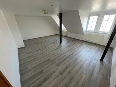 Wohnung zur Miete 390 € 2 Zimmer 79,2 m² Dachgeschoss frei ab sofort Neumarkt 9 Zeitz Zeitz 06712