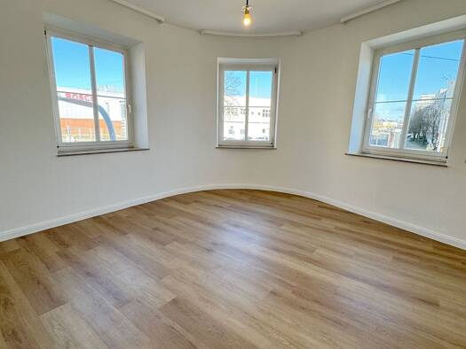 WG-Zimmer zur Miete 1.070 € 4 Zimmer 84 m² 1. Geschoss frei ab sofort Bludenzer Straße 41 Feuerbach Stuttgart 70469
