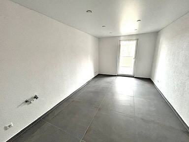 Wohnung zur Miete 678 € 2 Zimmer 48,4 m² frei ab sofort Südweststadt Pforzheim 75173