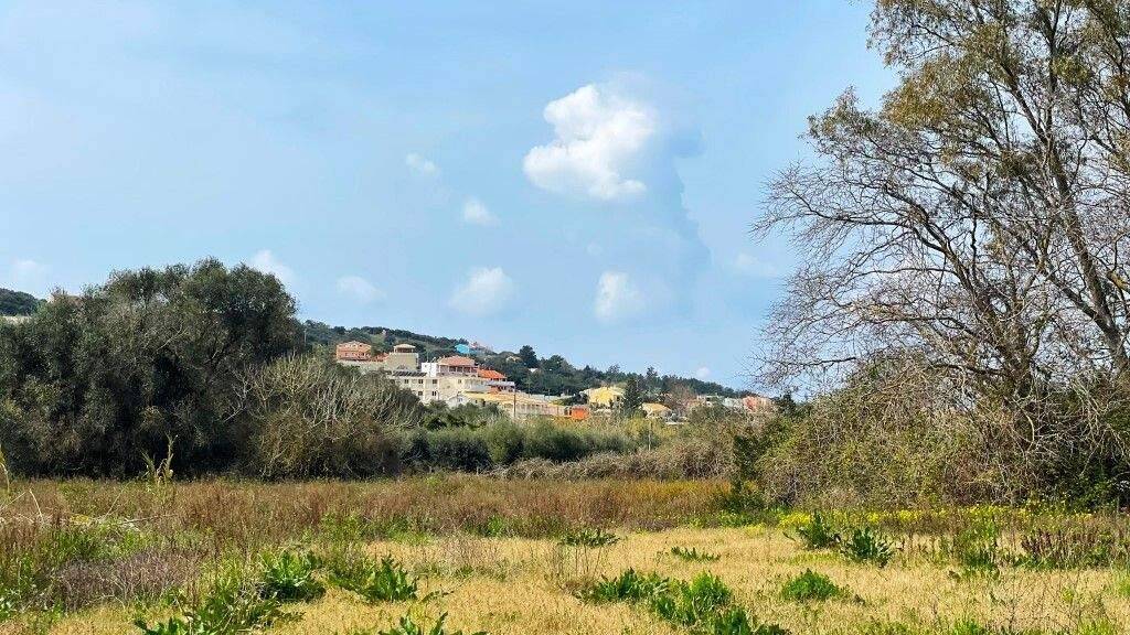 Land-/Forstwirtschaft zum Kauf 230.000 € 7.497 m² Grundstück Korfu