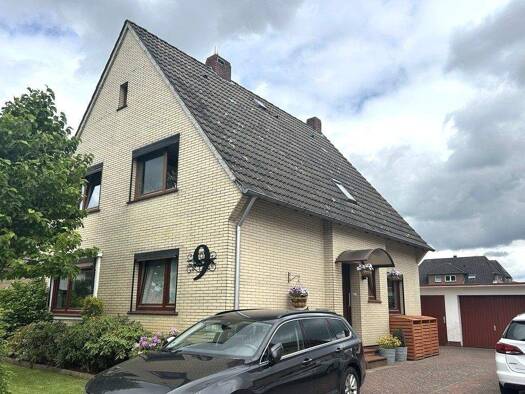 Einfamilienhaus zum Kauf 327.000 € 7 Zimmer 135 m² 449 m² Grundstück Dwoberg/Ströhen Delmenhorst / Ströhen 27753