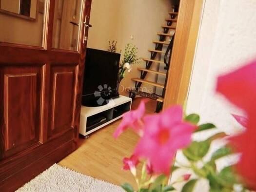Haus zur Miete 750 € 4 Zimmer 50 m² Rovinj Rovinj