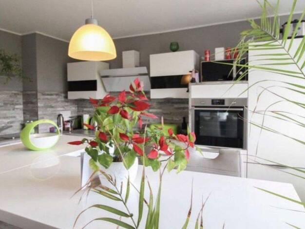 Maisonette zur Miete 1.290 € 4 Zimmer 119 m² 2. Geschoss Volksgartenstraße 20a Schönefeld-Ost Leipzig 04347