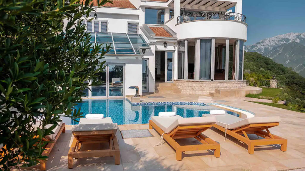 Villa zum Kauf 4.200.000 € 6 Zimmer 1.390 m² Bar 85000