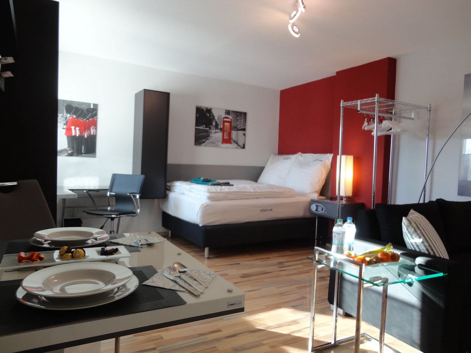 Apartment zur Miete Wohnen auf Zeit 1.300 € 2 Zimmer 30 m²<br/>Wohnfläche Neu-Isenburg Neu-Isenburg 63263