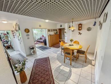 Wohnung zum Kauf 249.000 € 4 Zimmer 103,3 m² 3. Geschoss Pesch Köln 50767
