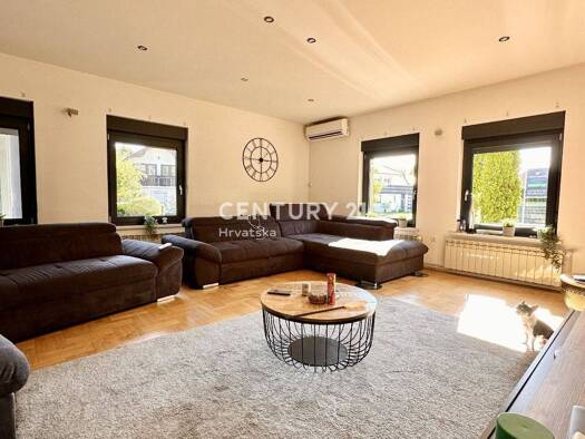 Einfamilienhaus zum Kauf 270.000 € 5 Zimmer 788 m² Čakovec 40000