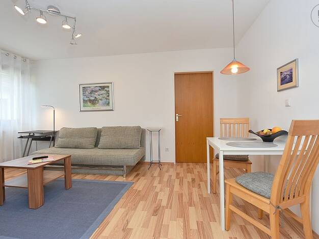 Wohnung zur Miete auf Zeit 1.190 € 2 Zimmer 40 m² frei ab sofort Münster Stuttgart 70376