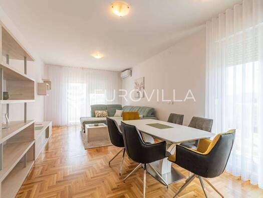 Wohnung zur Miete - Erstbezug 860 € 2 Zimmer 77,1 m² 4. Geschoss Jalkovečka Varaždin 42000