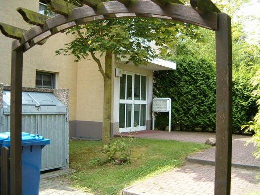 Wohnung zur Miete 496 € 2 Zimmer 66,1 m² 3. Geschoss frei ab 01.05.2026 Atzendorfer Str. 6 Westerhüsen Magdeburg 39122