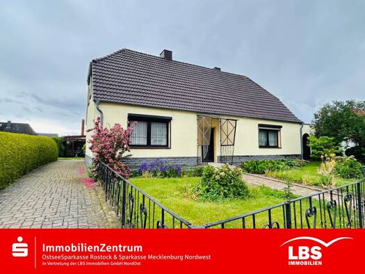 Einfamilienhaus zum Kauf provisionsfrei 179.000 € 5 Zimmer 130 m² 1.183 m² Grundstück Hohen Sprenz Hohen Sprenz 18299