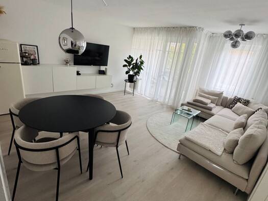 Wohnung zur Miete 925 € 2 Zimmer 50 m² Geschoss 1/2 frei ab sofort West Sindelfingen 71069